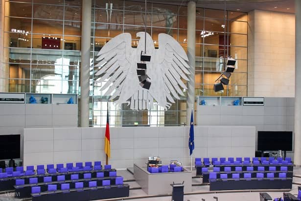 Familienfuehrung Bundestag Plenarsaal Berlin