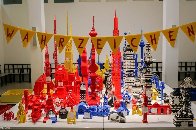 Kinder Frankfurt Lego Baustelle DAM