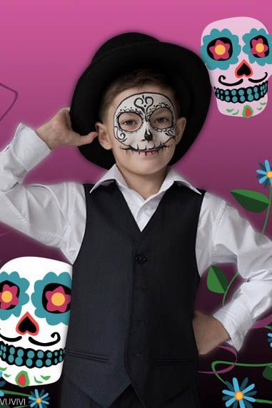 Kinderschminken Halloween kleiner Junge mexikanische Totenmaske einfach