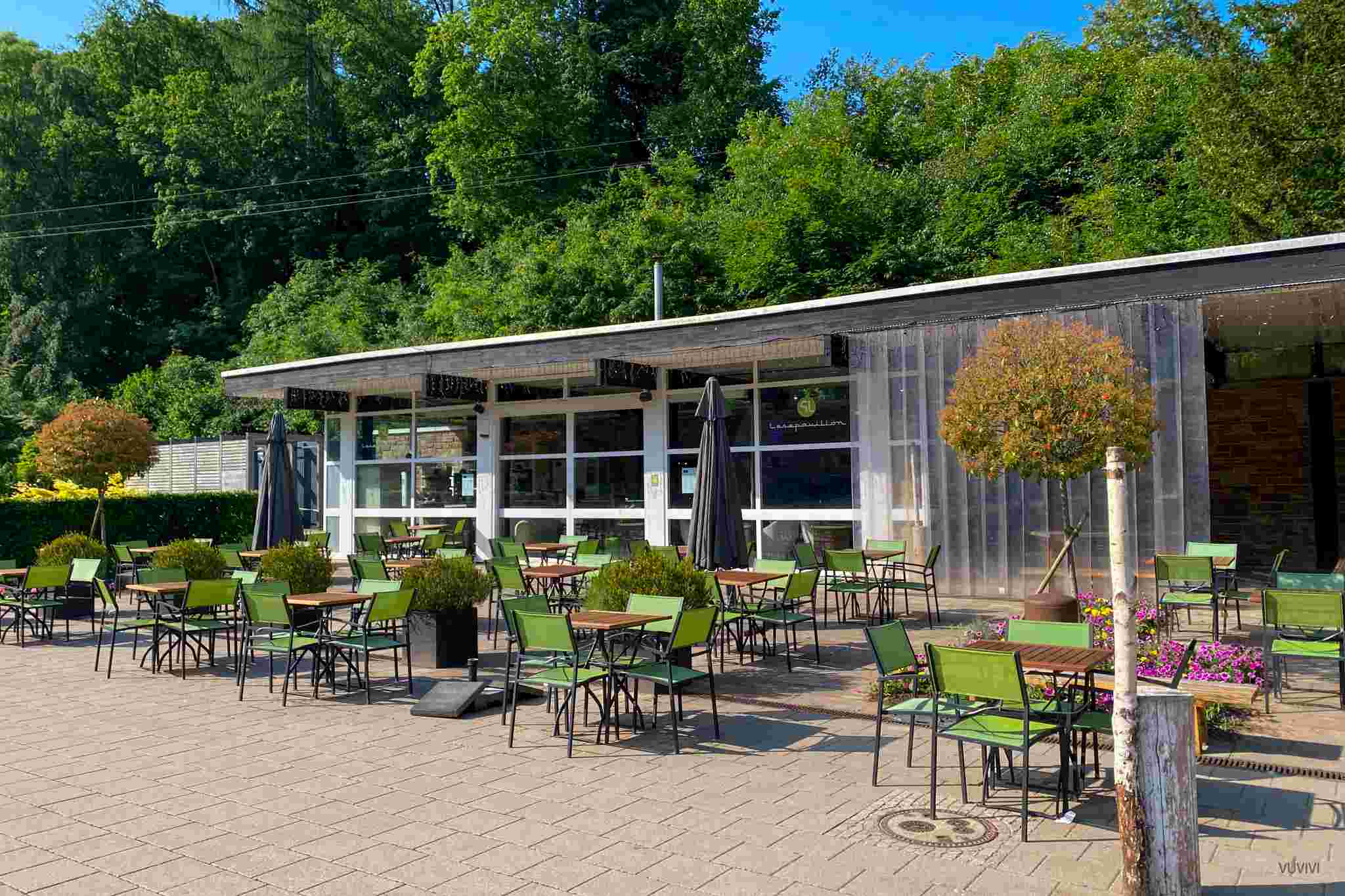 Deutsch-Franzoesischer Garten Saarbruecken Cafe