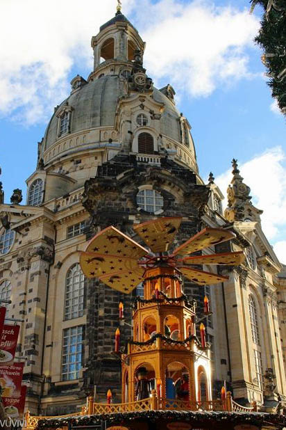 Frauenkirche Weihnachtsmarkt Dresden