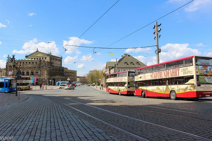 Hop On Hop Off Stadtrundfahrt Dresden