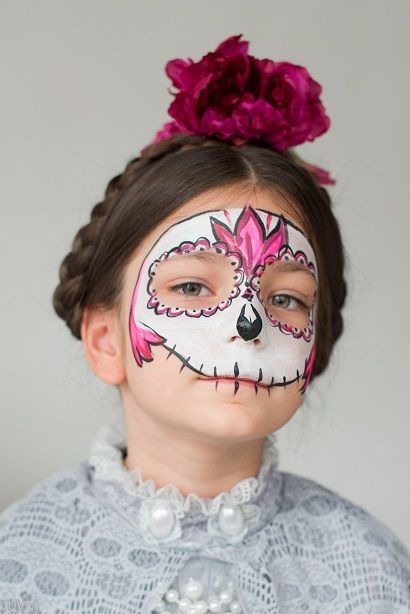 Kinderschminken Mädchen einfach Mexikanische Totenmaske