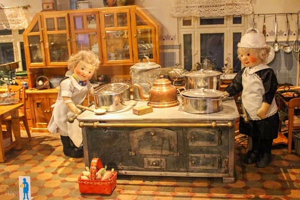 Spielzeugmuseum Nuernberg Ausflug mit Kindern