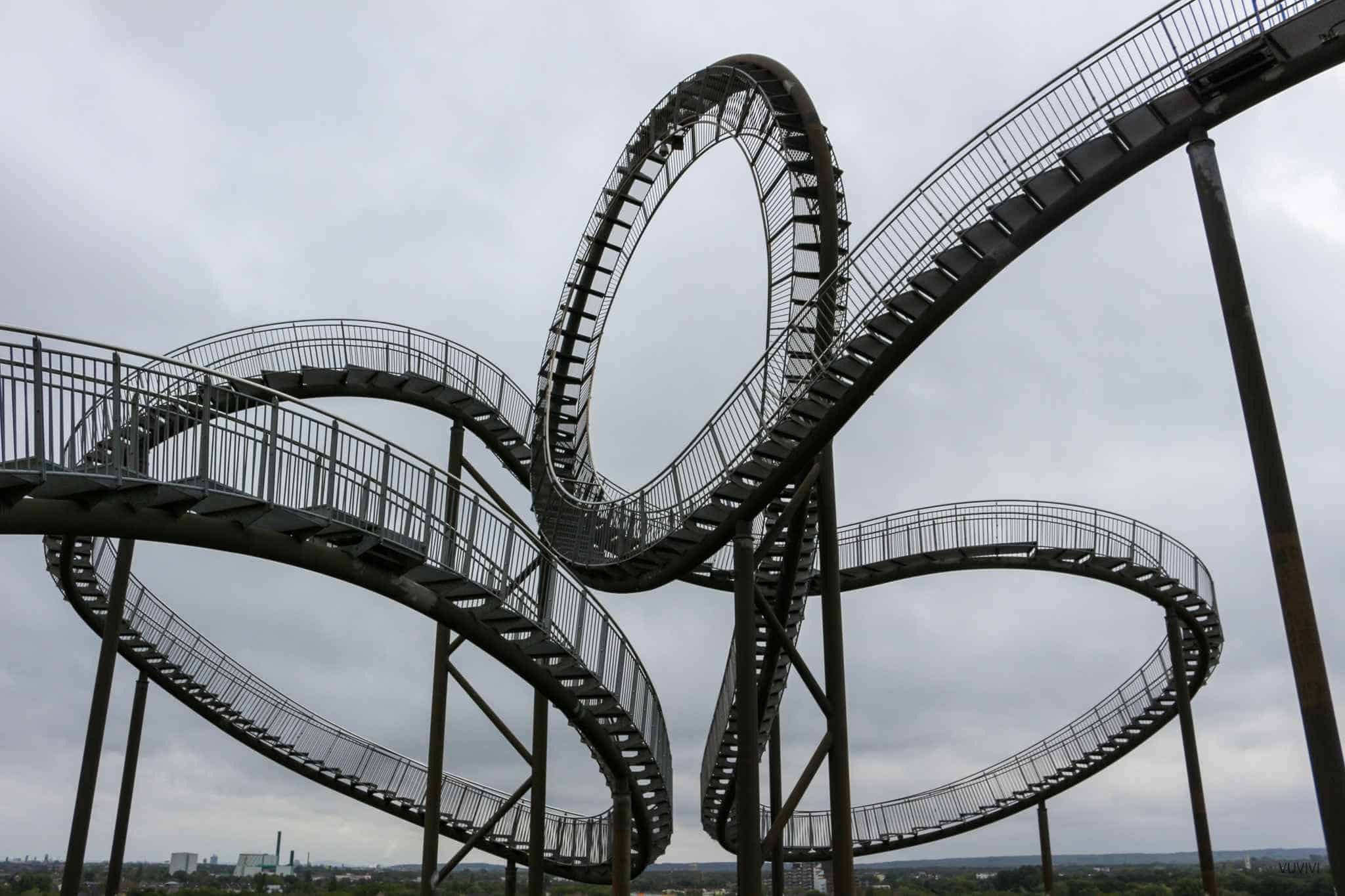 Tiger Turtle Achterbahn Skulptur