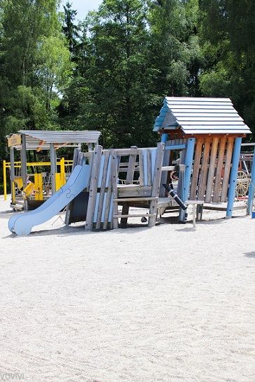 Wildpark Poing Spielplatz Kinder